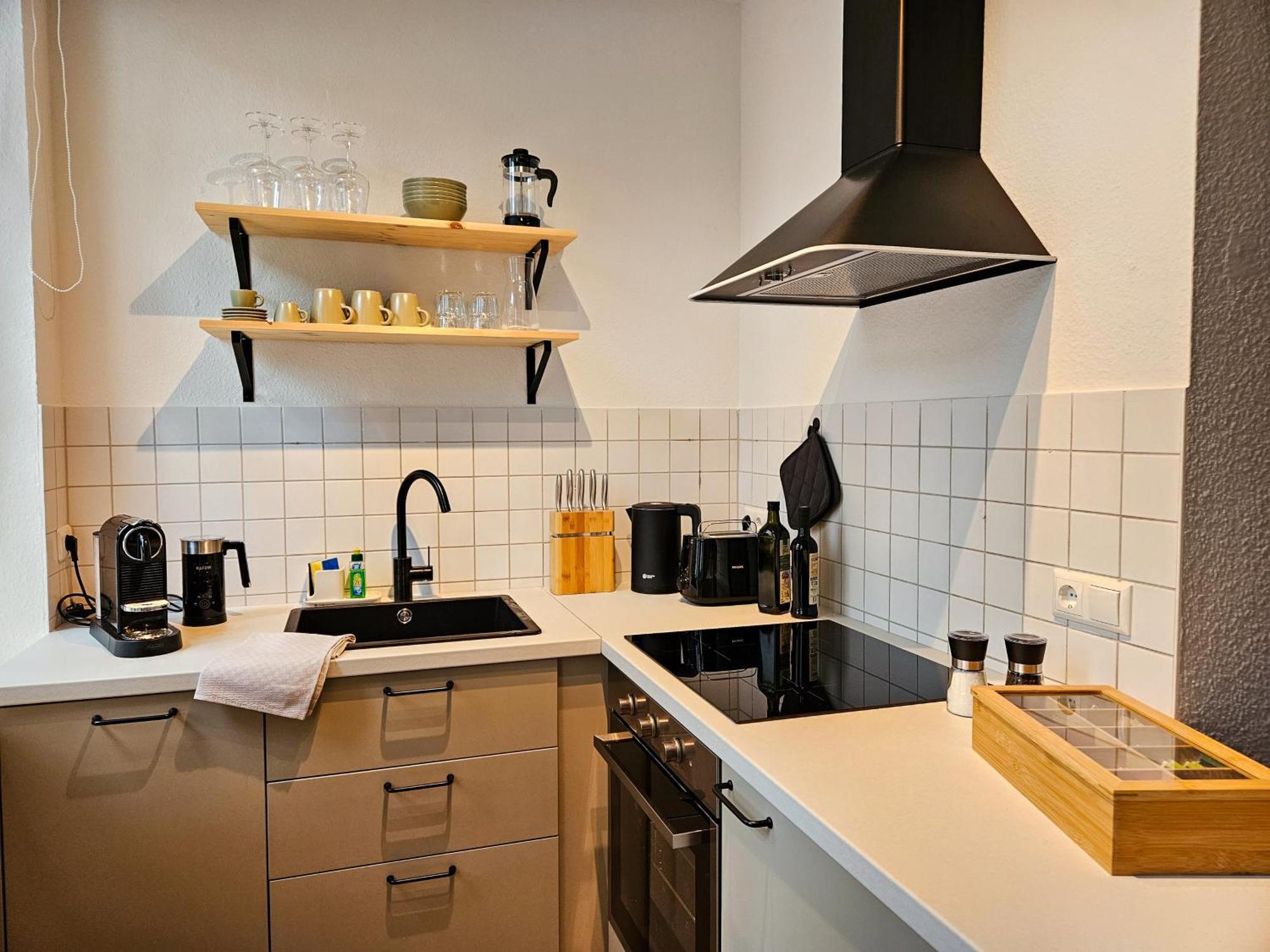 Micasa Rooms - Altstadt Zentral - Zwischen Anger Und Kraemerbruecke - Wlan - Familienfreundlich エアフルト エクステリア 写真