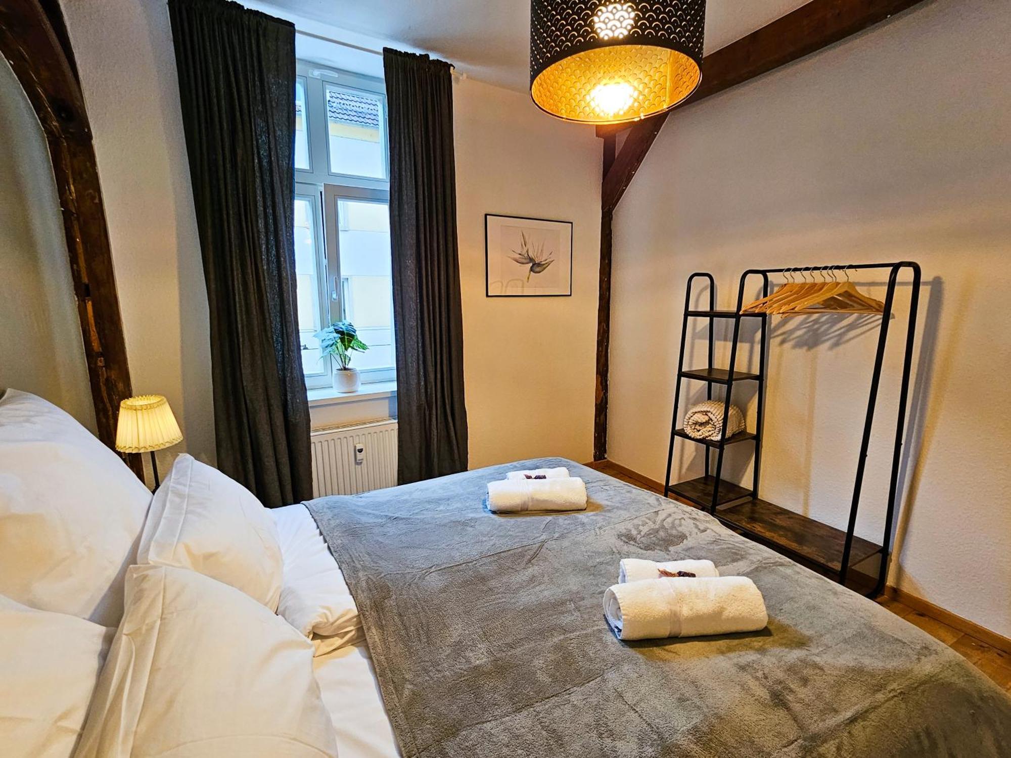Micasa Rooms - Altstadt Zentral - Zwischen Anger Und Kraemerbruecke - Wlan - Familienfreundlich エアフルト エクステリア 写真